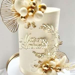 Personalised Acrylic Wedding Names & Floral Wreath Set | Multiple Colour Options